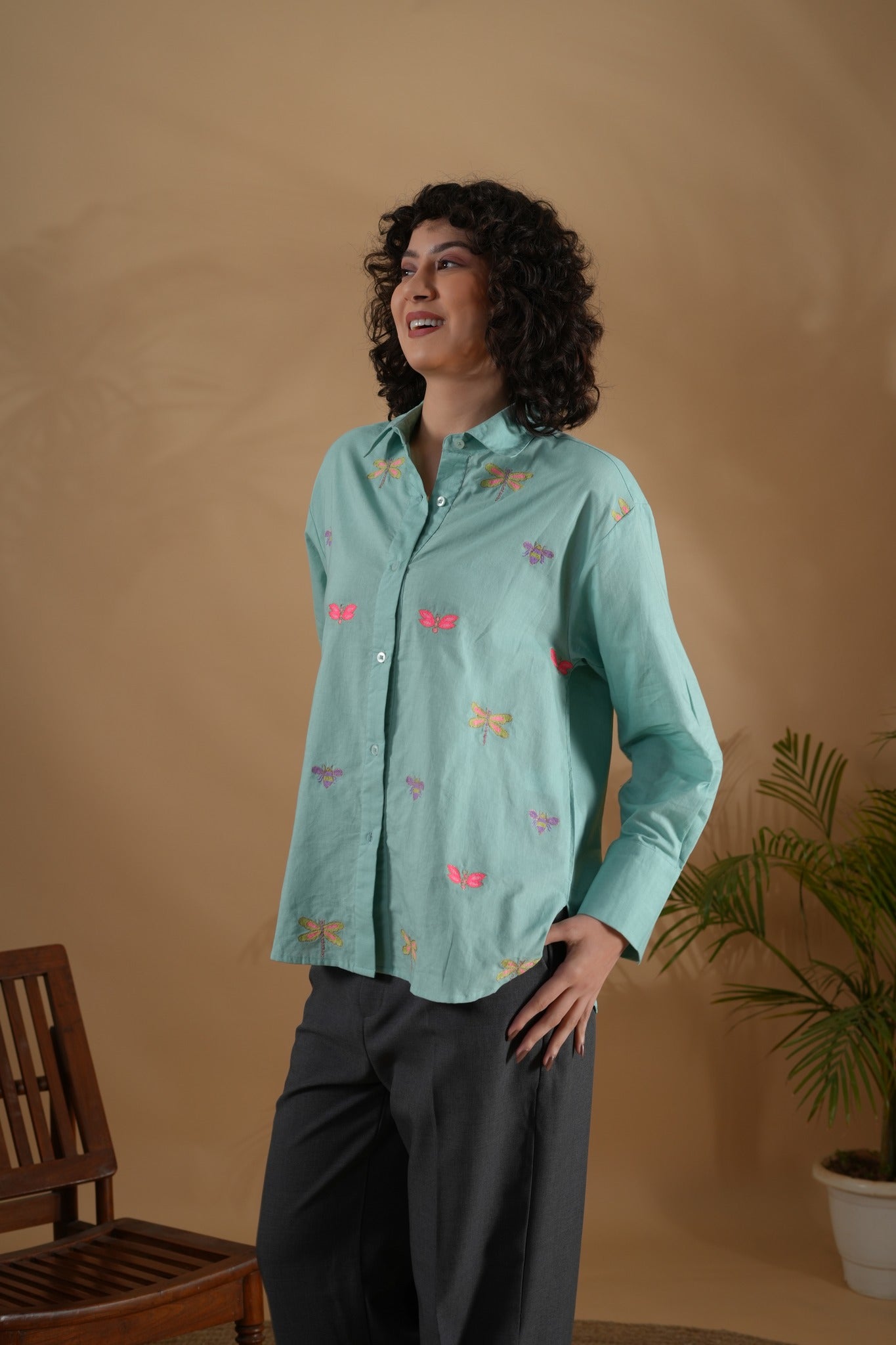 Comfort Fit Embroidered Shirt- Bug Mint