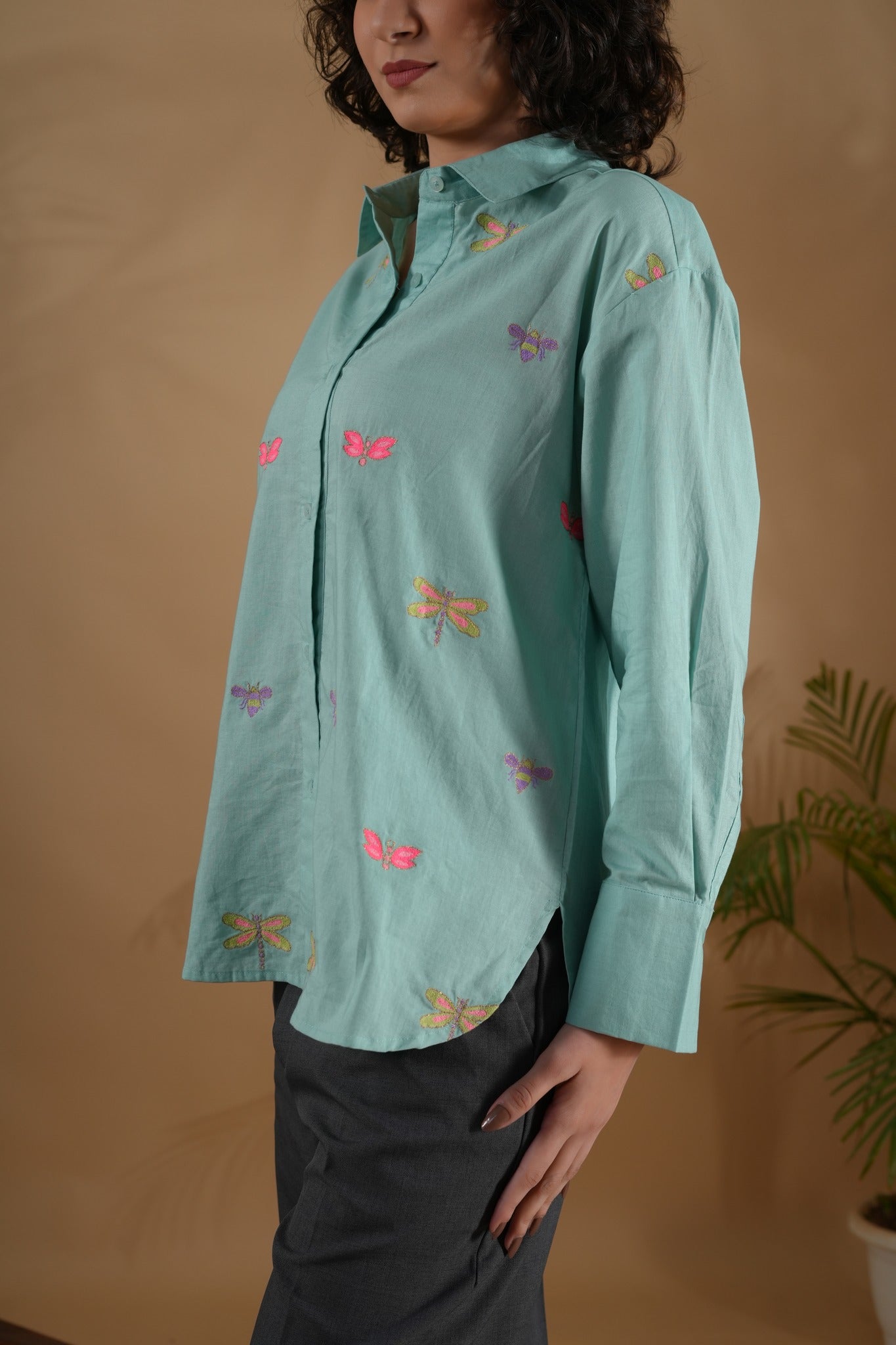 Comfort Fit Embroidered Shirt- Bug Mint