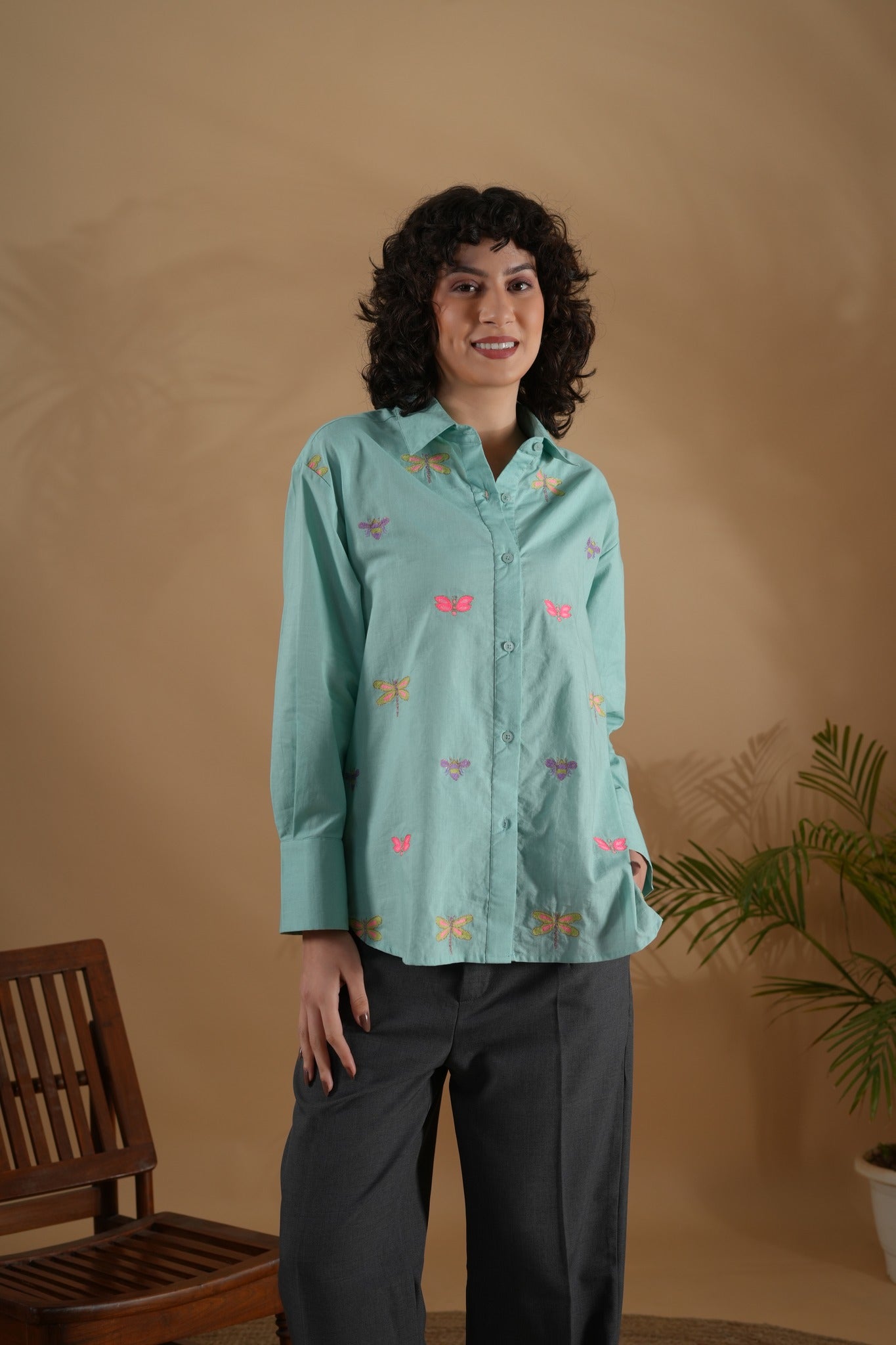 Comfort Fit Embroidered Shirt- Bug Mint
